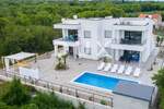 Kuca, Krk, Žgaljići, prodaja, 1090000 €, 300 m2