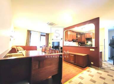 Trosoban stan, Poreč, prodaja, 308000 €, 76 m2