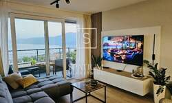 Trosoban stan, Kastav, Rešetari, najam, 1400 €, 69 m2