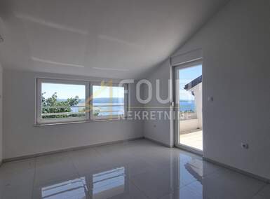 Trosoban stan, Crikvenica, prodaja, 236520 €, 56 m2