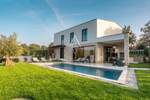 Kuca, Poreč, prodaja, 1 €, 250 m2