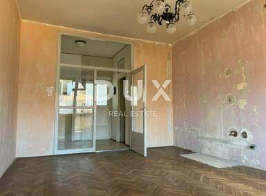 Trosoban stan, Pula, Centar, prodaja, 249000 €, 69 m2