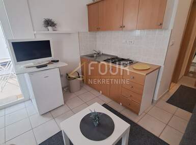 Jednosoban stan, Novi Vinodolski, prodaja, 98000 €, 21 m2