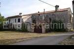 Kuca, Buje, prodaja, 320000 €, 450 m2