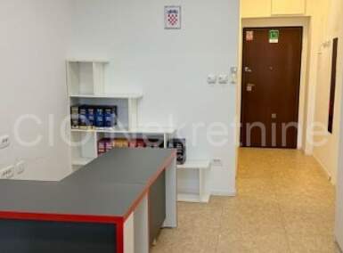 Poslovni prostor, Split, najam, 1200 €, 40 m2