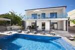 Kuca, Medulin, prodaja, 620000 €, 220 m2