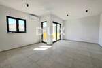 Trosoban stan, Pula, Štinjan, prodaja, 300000 €, 71 m2