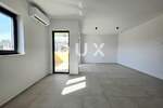 Trosoban stan, Pula, Štinjan, prodaja, 300000 €, 71 m2