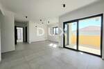 Trosoban stan, Pula, Štinjan, prodaja, 300000 €, 71 m2