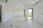 Trosoban stan, Pula, Štinjan, prodaja, 300000 €, 71 m2