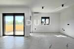 Trosoban stan, Pula, Štinjan, prodaja, 300000 €, 71 m2