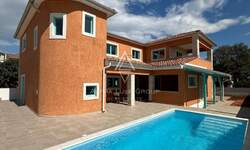 Kuca, Vodnjan, Barbariga, prodaja, 650000 €, 272 m2