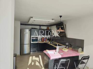 Trosoban stan, Rijeka, Srdoči, prodaja, 226000 €, 71 m2