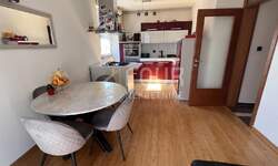 Trosoban stan, Rijeka, Škurinje, prodaja, 260000 €, 72 m2