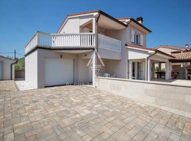 Kuca, Marčana, prodaja, 465000 €, 210 m2