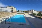 Kuca, Pula, prodaja, 990000 €, 200 m2