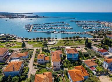 Kuca, Umag, prodaja, 2100000 €, 430 m2
