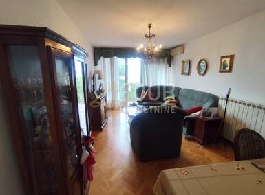 Trosoban stan, Rijeka, Donja Vežica, najam, 700 €, 65 m2