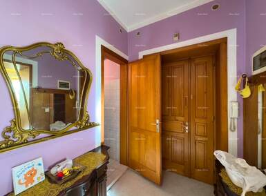 Dvosoban stan, Pula, prodaja, 350000 €, 84 m2