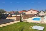 Kuca, Peroj, prodaja, 399000 €, 210 m2