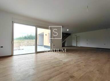 Kuca, Svetvinčenat, prodaja, 690000 €, 237 m2