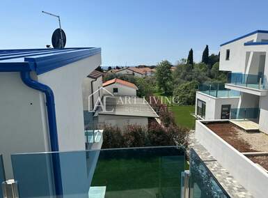 Trosoban stan, Umag, prodaja, 281000 €, 65 m2