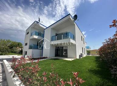 Trosoban stan, Umag, prodaja, 347000 €, 80 m2