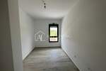 Trosoban stan, Umag, prodaja, 311000 €, 72 m2