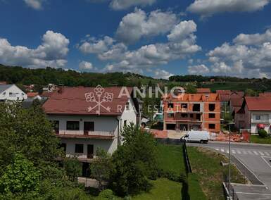 Kuca, Pregrada, prodaja, 350000 €, 400 m2