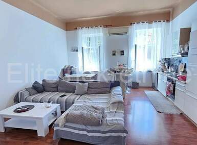 Trosoban stan, Rijeka, prodaja, 201000 €, 78 m2