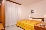 Kuca, Krnica, prodaja, 11 €, 1600 m2