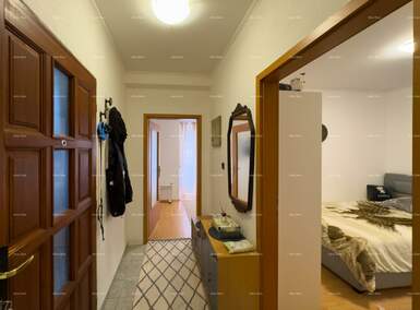 Trosoban stan, Pula, Centar, prodaja, 270000 €, 78 m2