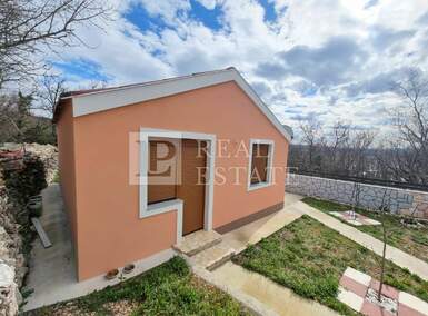 Kuca, Crikvenica, Jadranovo, prodaja, 200000 €, 94 m2