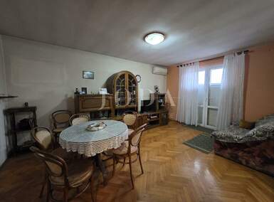 Trosoban stan, Senj, prodaja, 160000 €, 58 m2