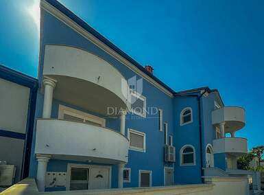 Kuca, Novigrad, prodaja, 1250000 €, 486 m2