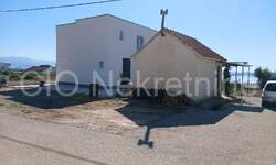 Kuca, Kaštela, Kaštel Novi, prodaja, 500000 €, 260 m2