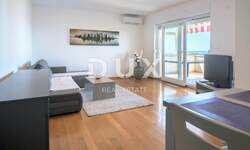 Trosoban stan, Pula, Štinjan, prodaja, 274000 €, 82 m2