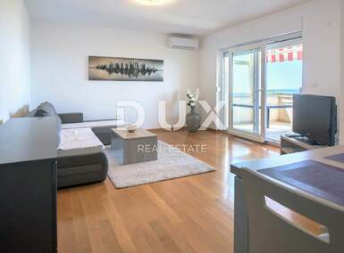 Trosoban stan, Pula, Štinjan, prodaja, 274000 €, 82 m2