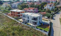 Trosoban stan, Ližnjan, prodaja, 320000 €, 71 m2