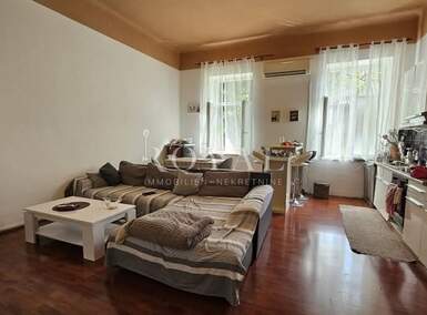 Trosoban stan, Rijeka, Centar, prodaja, 10 €, 78 m2