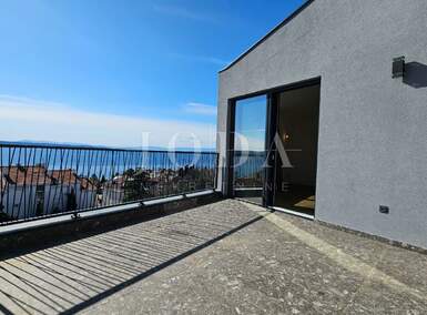 Apartman, Crikvenica, prodaja, 365000 €, 82 m2