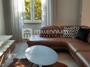 Trosoban stan, Rijeka, Bulevard, najam, 1150 €, 77 m2