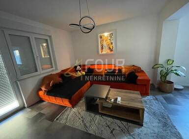 Dvosoban stan, Rijeka, Gornja Vežica, prodaja, 260000 €, 50 m2