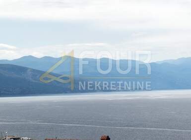 Cetvorosoban stan, Novi Vinodolski, prodaja, 400000 €, 95 m2