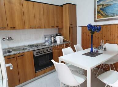 Kuca, Crikvenica, prodaja, 365000 €, 161 m2