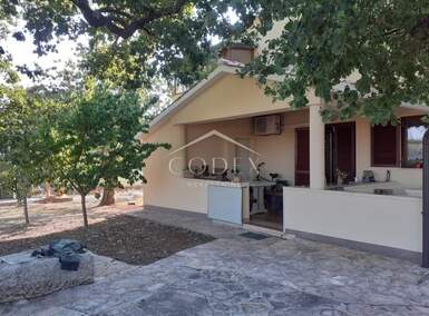 Stan, Novigrad, Bužinija, prodaja, 234000 €, 129 m2