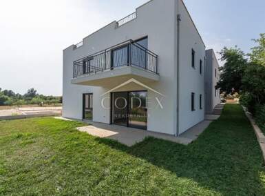 Cetvorosoban stan, Tar-Vabriga, Tar, prodaja, 270000 €, 90 m2