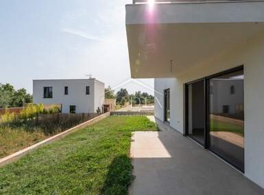 Cetvorosoban stan, Tar-Vabriga, Tar, prodaja, 282000 €, 94 m2