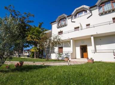 Kuca, Umag, prodaja, 2070000 €, 400 m2