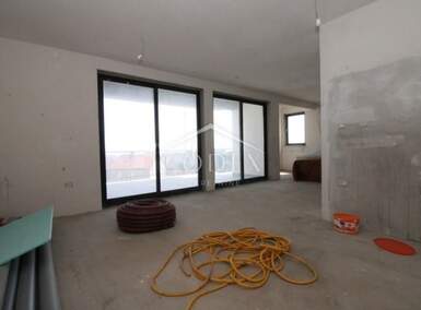 Trosoban stan, Rijeka, Srdoči, prodaja, 441000 €, 171 m2